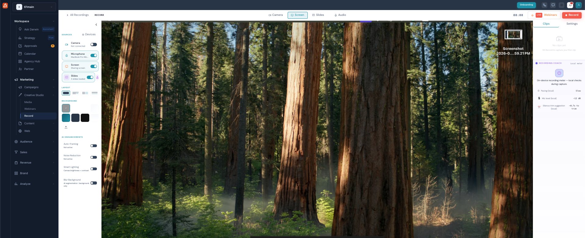 Screen mode sharing a desktop, with a Snap screenshot thumbnail in the corner and the Recording Coach showing a silence-trim suggestion.